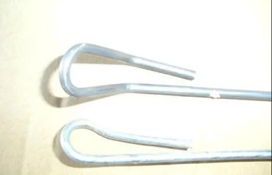 wire hangers for clothes